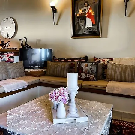 Maison De Poupee * Loutra Elenis