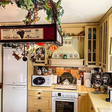 Maison De Poupee * Loutra Elenis