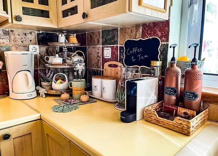 Maison De Poupee لوترا أوراياس إلينيس