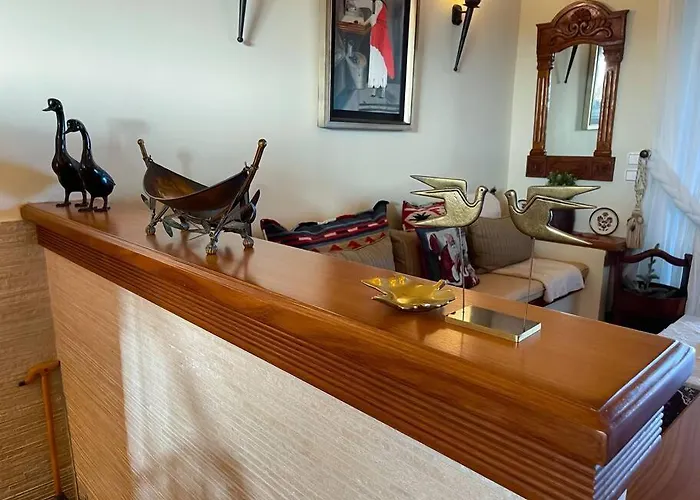 Maison De Poupee لوترا أوراياس إلينيس