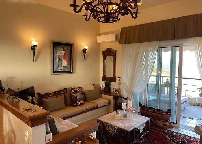 Maison De Poupee فيلة