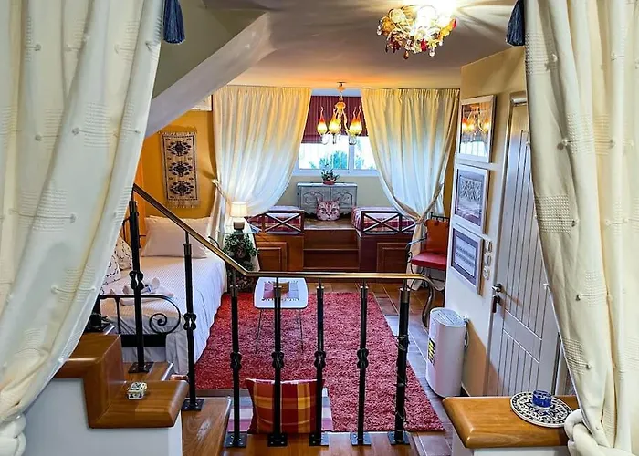 Maison De Poupee *